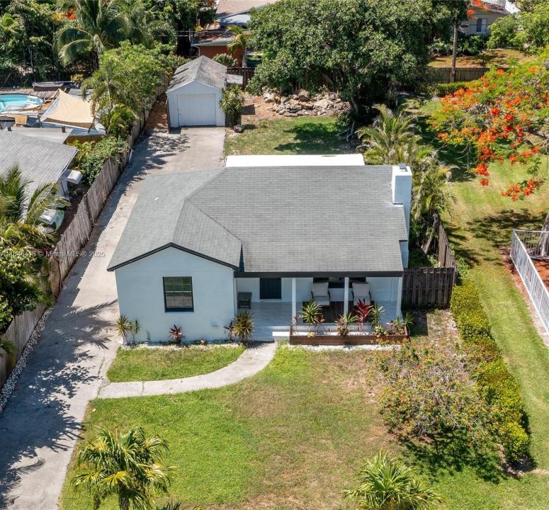 246 NE 13th St, Delray Beach, Florida 33444