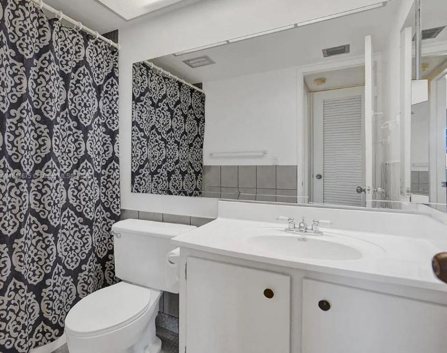 4047 NW 16th St 403, Lauderhill, Florida 33313