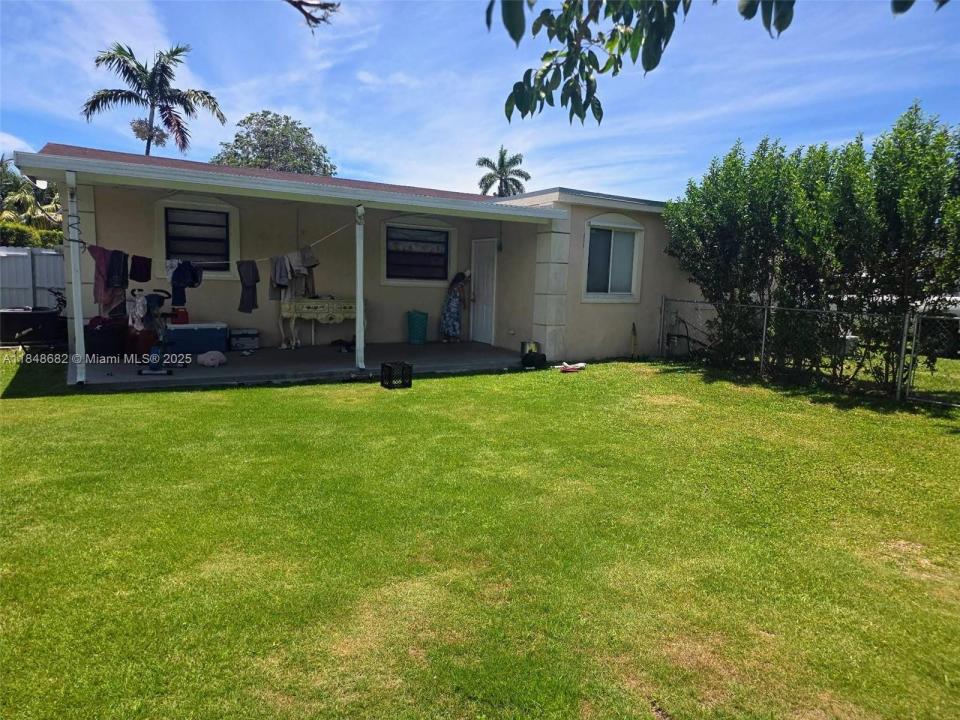 28704 SW 147th Pl, Homestead, Florida 33033