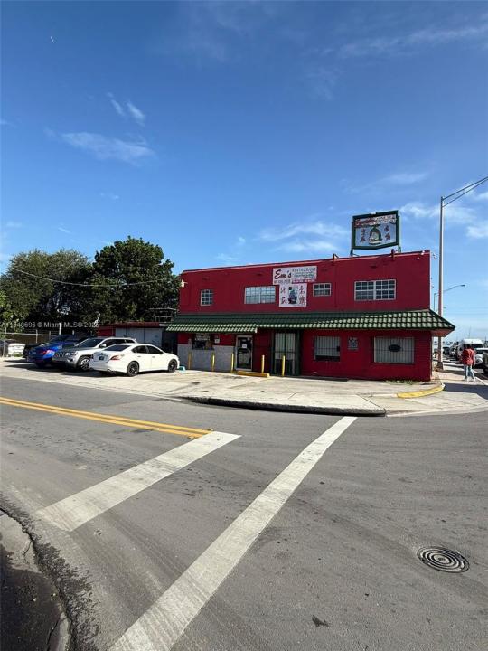 2152 NW 27th Ave, Miami, Florida 33142