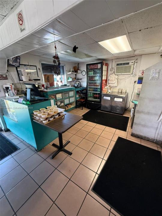 2152 NW 27th Ave, Miami, Florida 33142