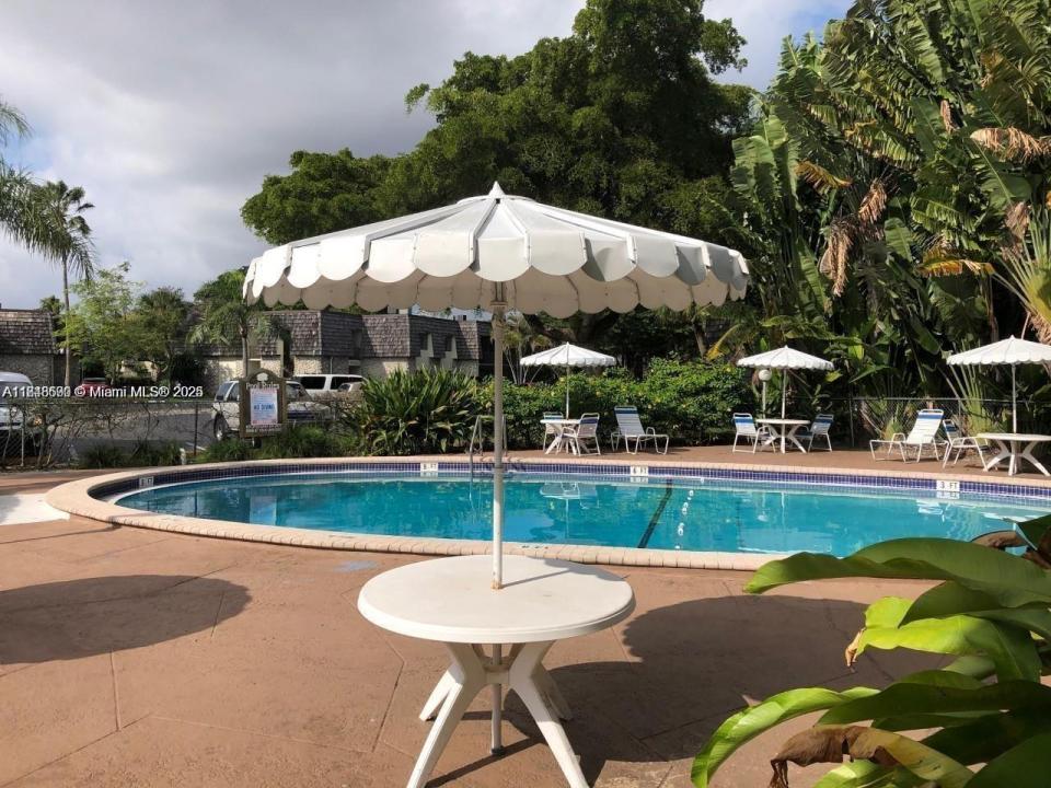 3119 Oakland Shores Dr C110, Oakland Park, 佛罗里达州 33309, 美国