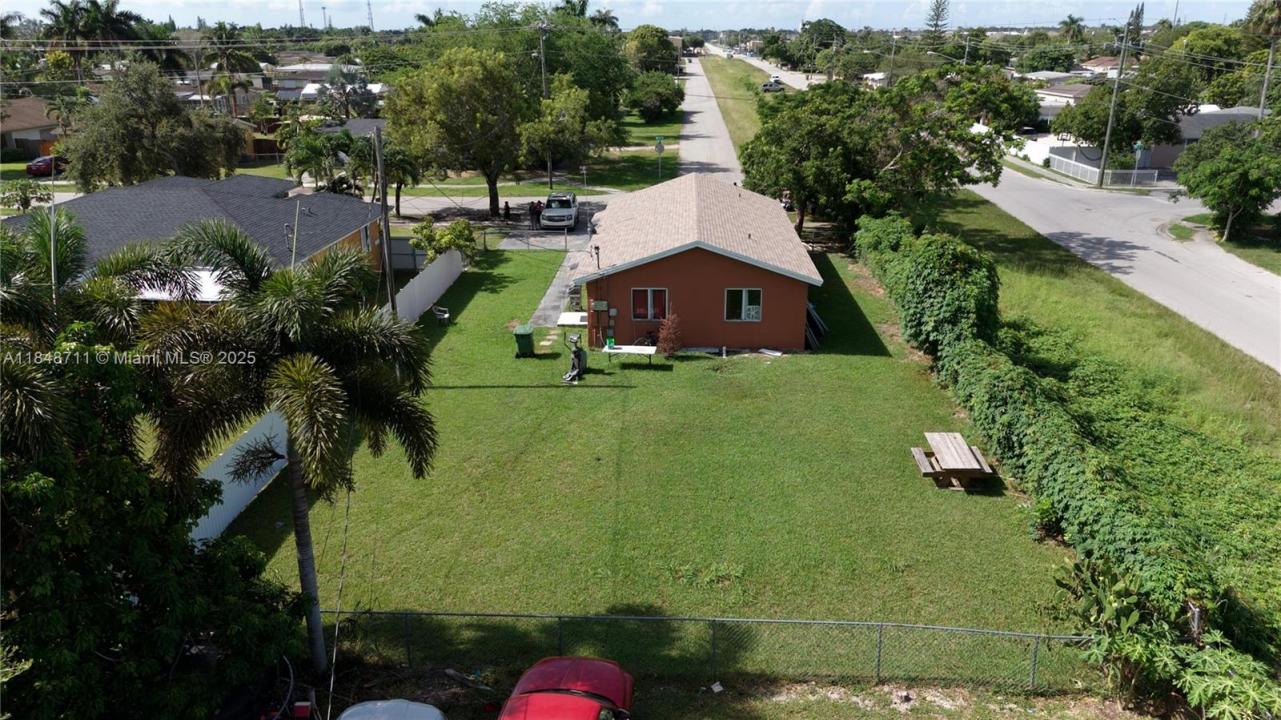 997 NW 11 STREET, Homestead, Florida 33030