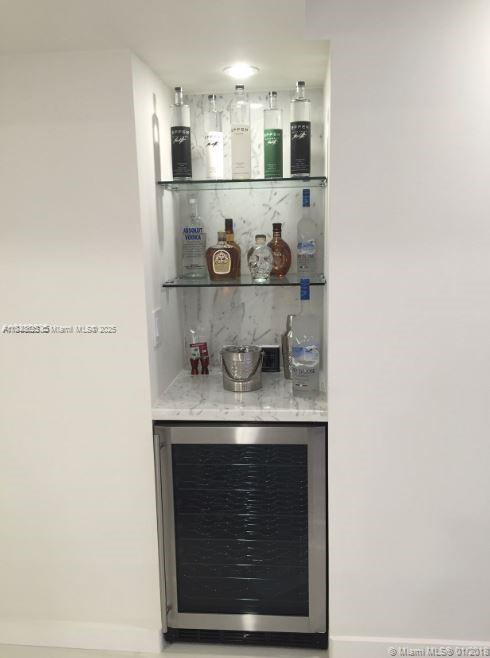 5701 Collins Ave 1008, Miami Beach, 佛罗里达州 33140, 美国