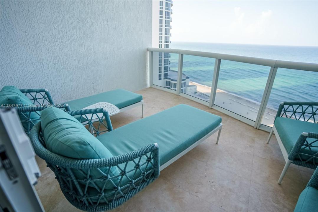 15901 Collins Ave 1104, Sunny Isles Beach, 佛羅里達州 33160, 美國
