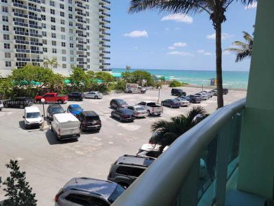 3801 S Ocean Dr 3A, Hollywood, Florida 33019, USA