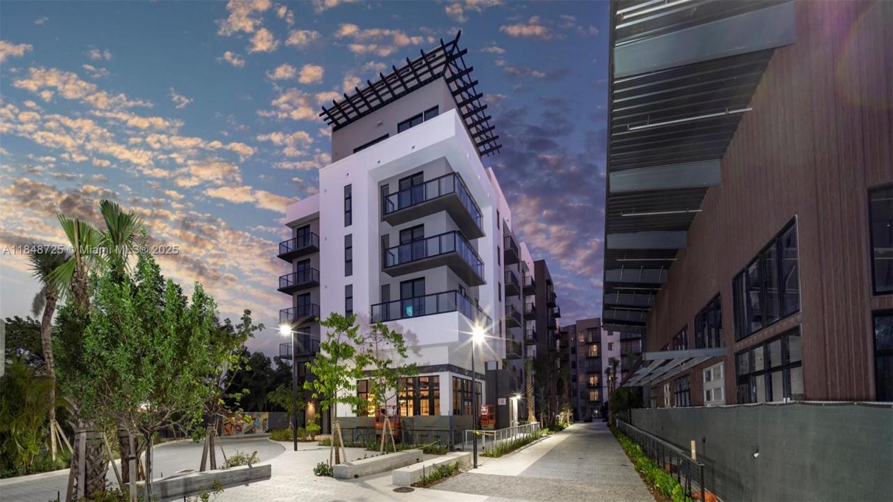 6970 SW 40th St 423, Miami, Florida 33155, HOA KỲ