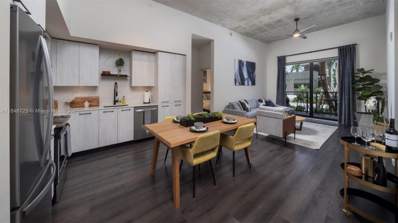 6970 SW 40th St 423, Miami, Florida 33155, HOA KỲ