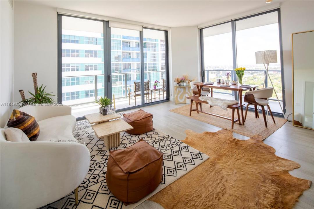 121 NE 34th St 2701, Miami, Florida 33137
