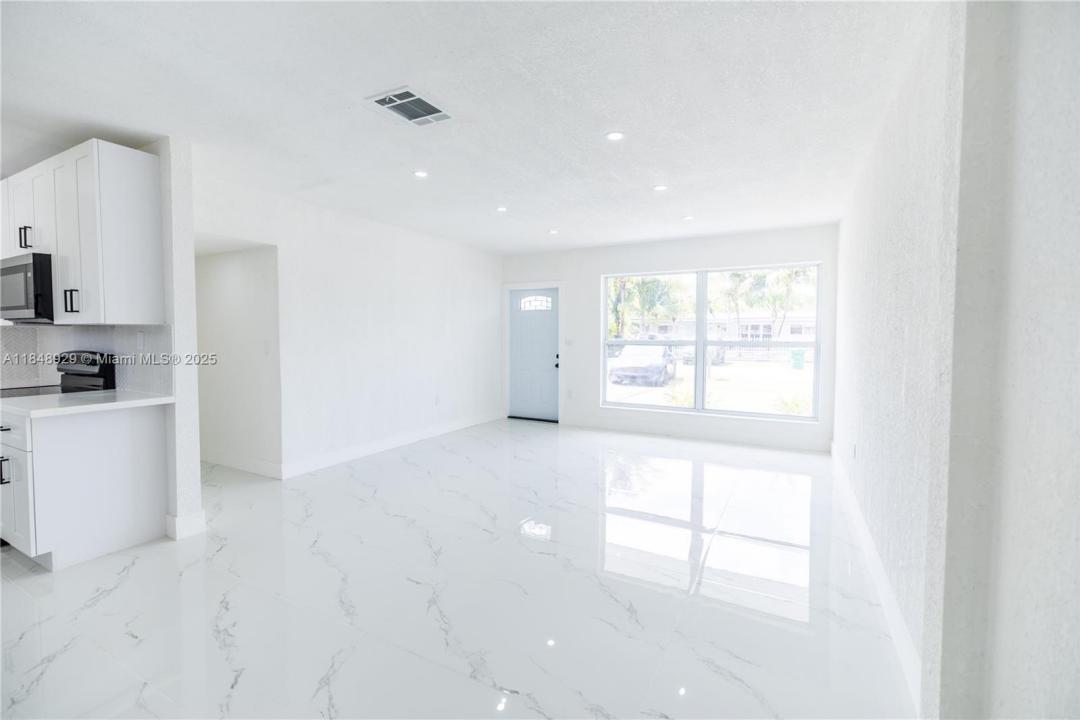 1625 NW 9th Ct, Homestead, Florida 33030
