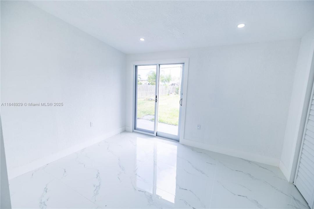 1625 NW 9th Ct, Homestead, Florida 33030