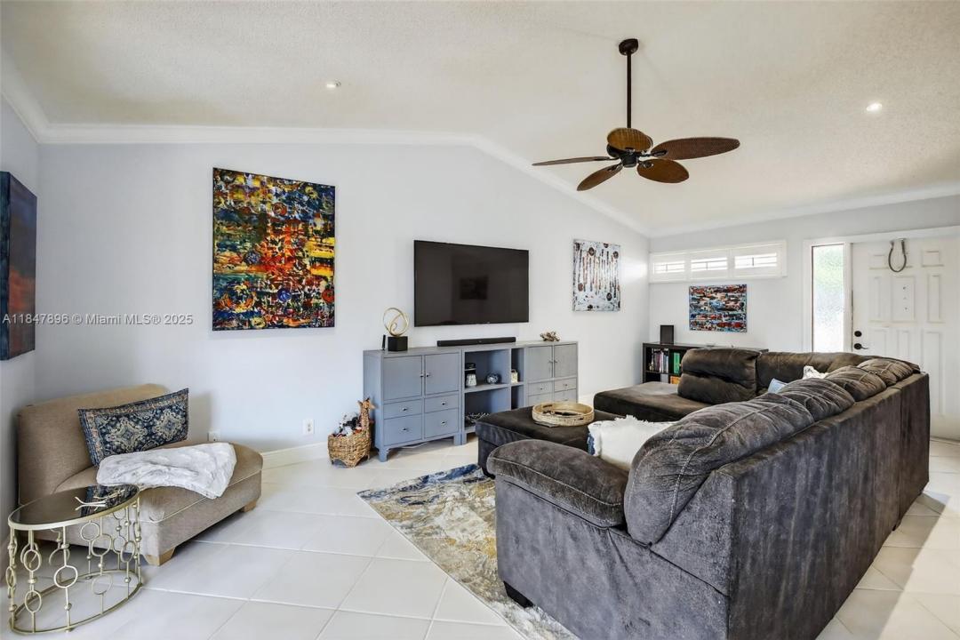 9404 N Chelsea Dr N, Plantation, Florida 33324, Estados Unidos