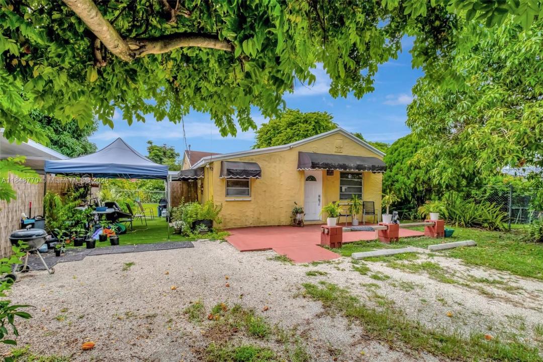 Miami, Florida 33145
