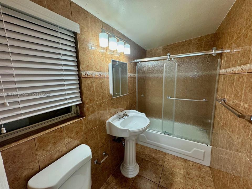 104 Commercial Blvd 4, Lauderdale By The Sea, Floride 33308, États-Unis