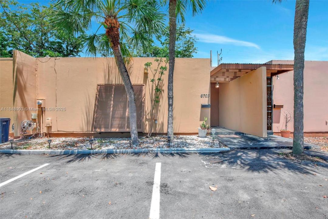 6703 Kingsmoor Way, Miami Lakes, 佛羅里達州 33014, 美國