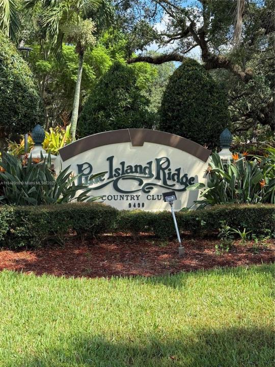 9450 Poinciana Pl 108, Davie, Flórida 33324, Estados Unidos