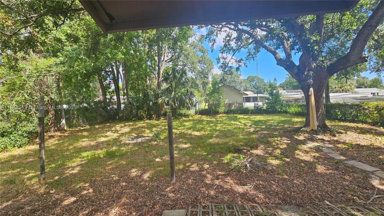 556 Lambright Rd, Daytona, Florida 32119, Amerika Birleşik Devletleri