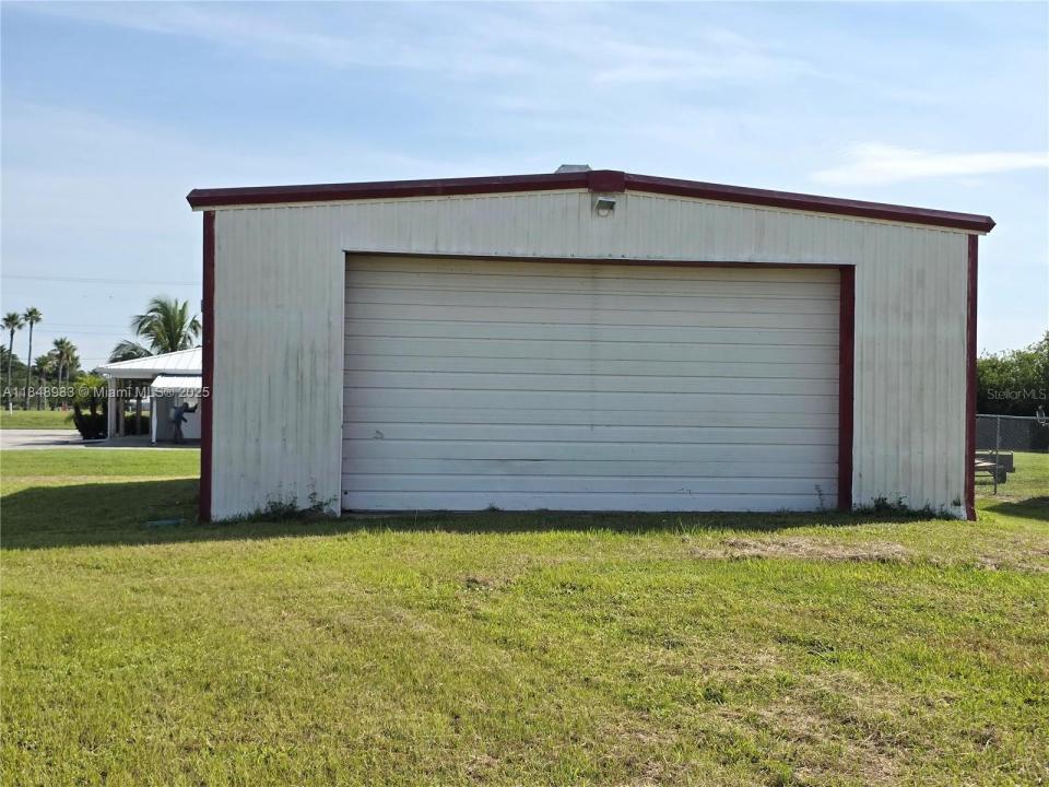 8840 W State Road 78, Okeechobee, Florida 34974