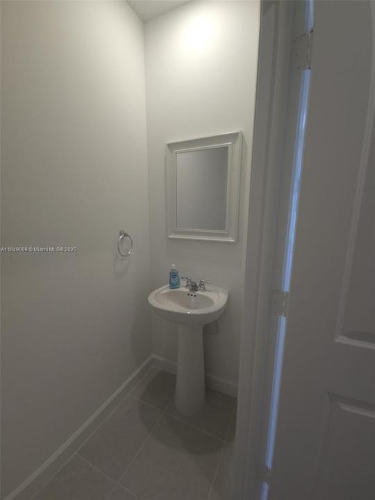 321 SE Crossoak Ln, Port St. Lucie, Florida 34984