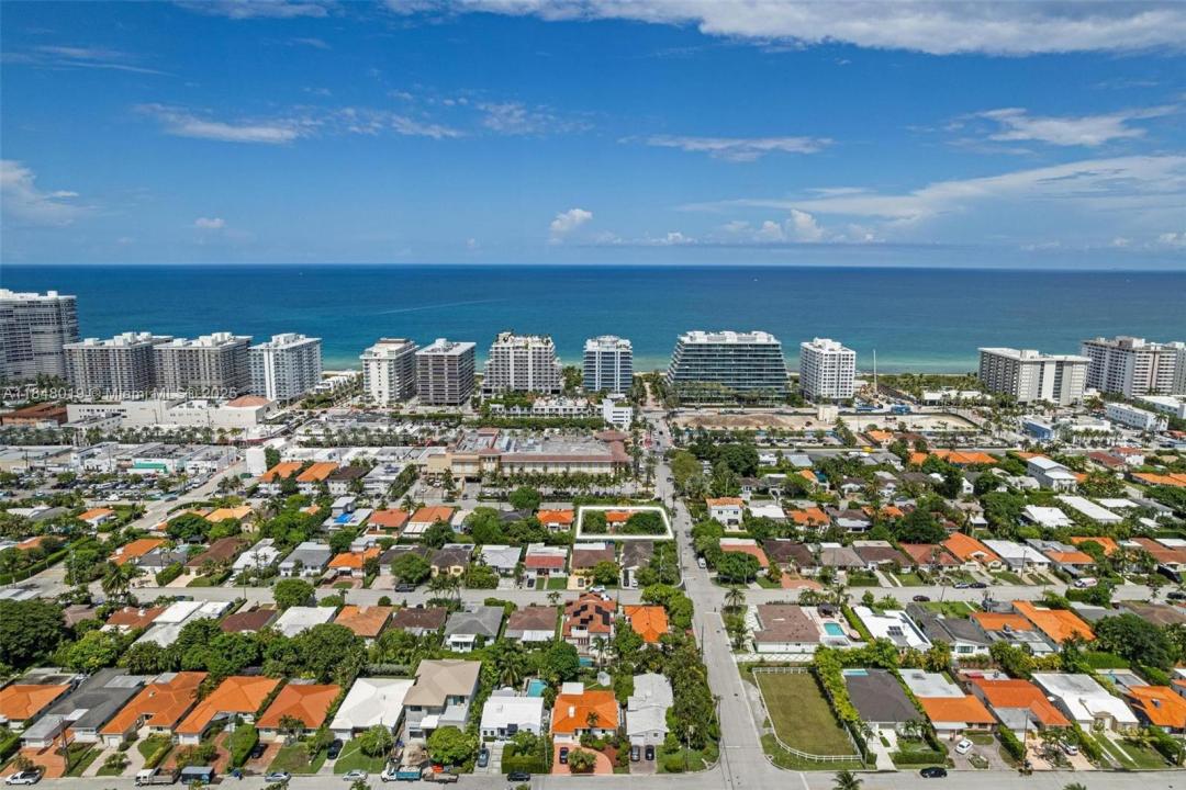 9400 Abbott Ave, Surfside, Florida 33154, Amerika Birleşik Devletleri