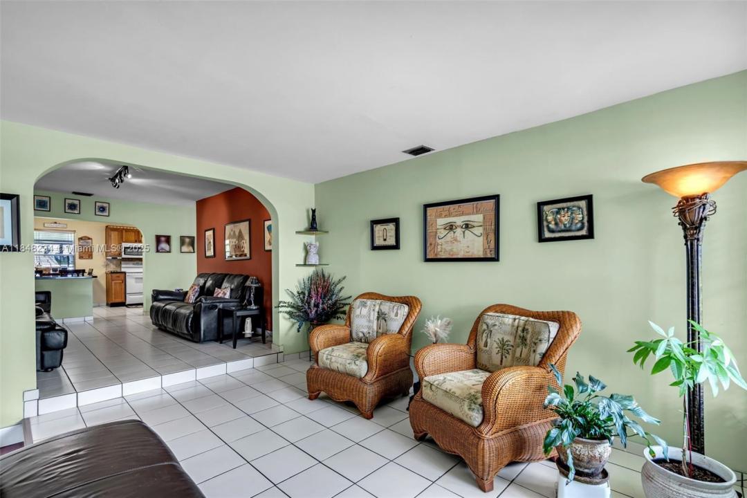 249 Carlisle Dr, Miami Springs, Flórida 33166, Estados Unidos