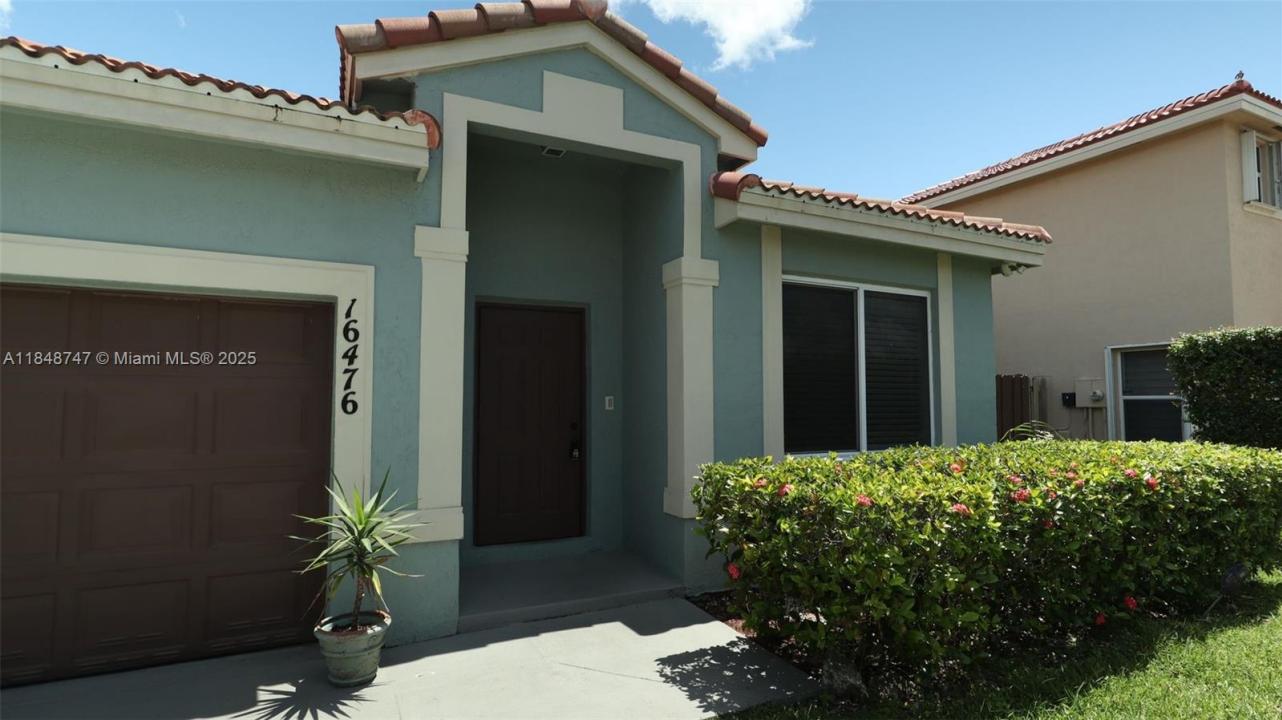 16476 SW 76th St 0, Miami, Флорида 33193, Соединенные Штаты