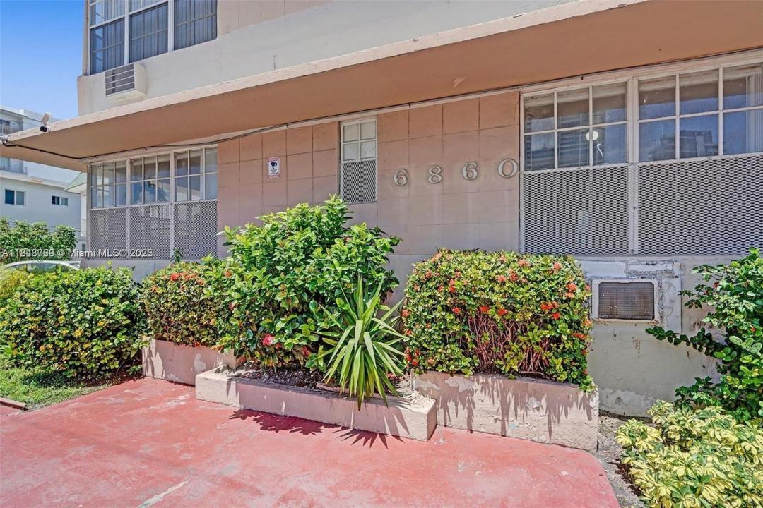 6860 Abbott Ave 4, Miami Beach, Florida 33141, Stati Uniti