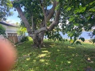 19027 NE 18th Ave, Miami, Florida 33179, Stati Uniti