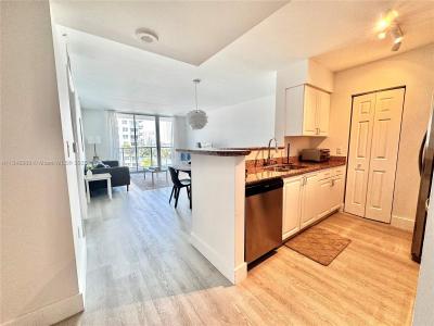 1155 Brickell Bay Dr 906, Miami, Florida 33131, USA