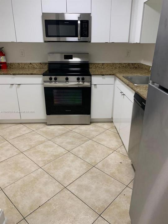 6013 N 10th Ave N 106, Green Acres, Флорида 33463, Соединенные Штаты