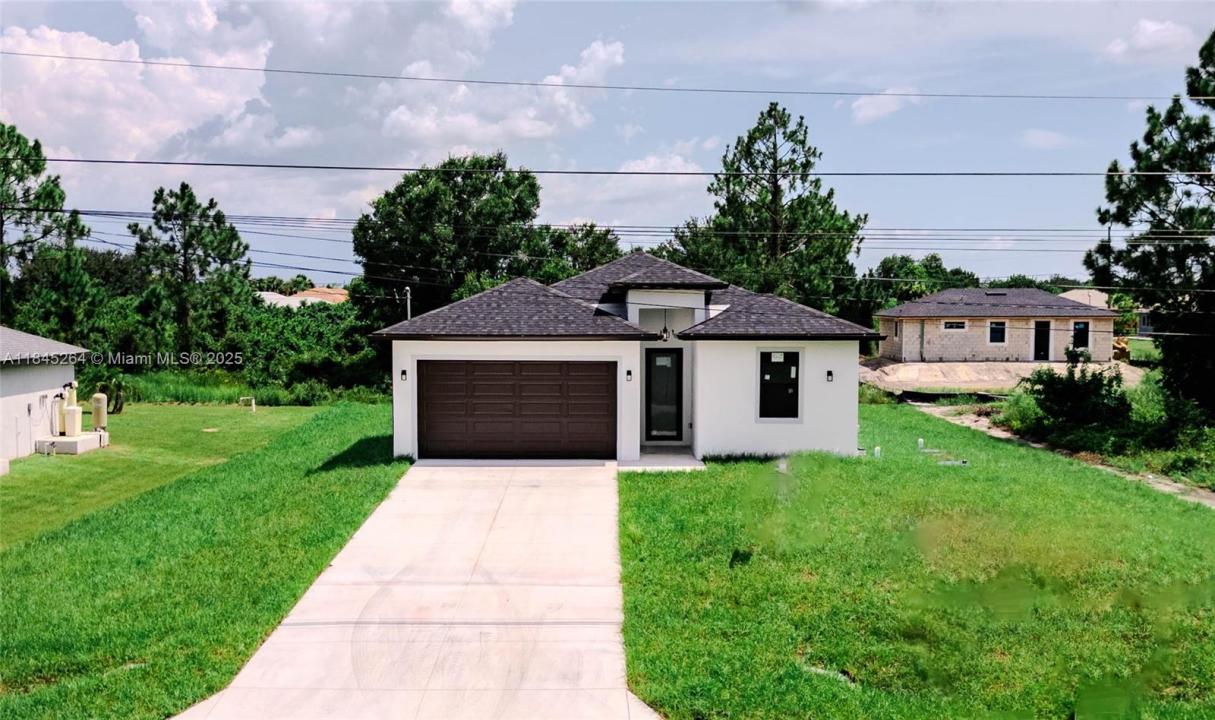 4107 13 ST SW, Lehigh Acres, Floride 33976, États-Unis