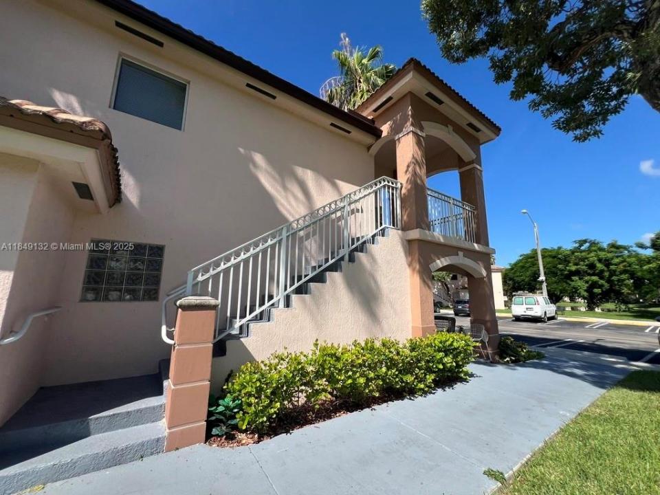 2731 SE 12th Pl 201, Homestead, Florida 33035, Stati Uniti