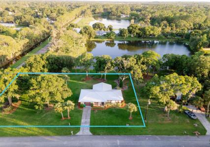 8103 Santa Clara Blvd, Fort Pierce, Florida 34951, USA