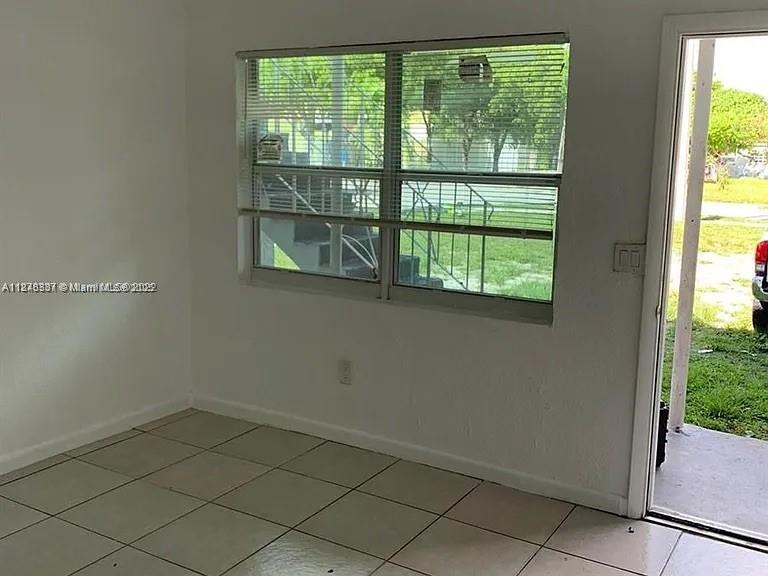 1277 NW 58th St, Miami, 플로리다 33142, 미국