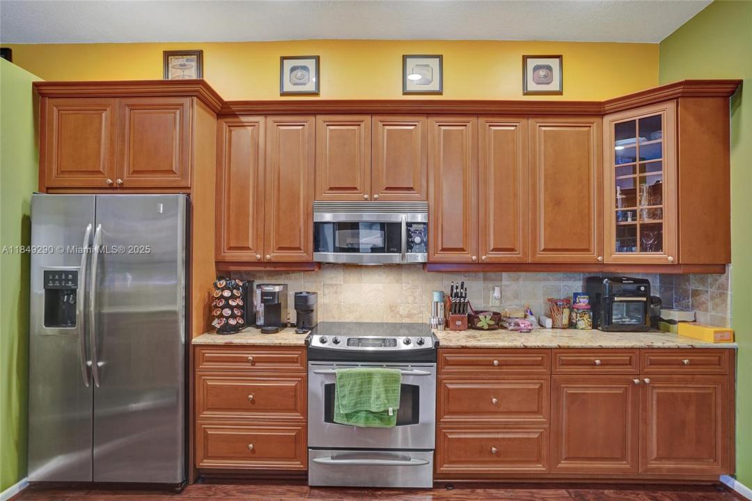212 Citrus Trl, Boynton Beach, Florida 33436