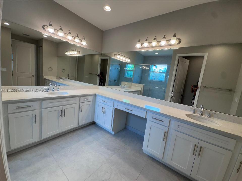 12780 SW Clear Water Way, Port St. Lucie, Florida 34987