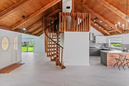 8920 Crescent Dr ., Miramar, Florida 33025, USA