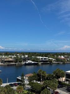 20505 E Country Club Dr 835, Aventura, Florida 33180, USA