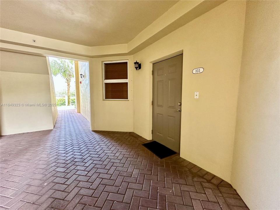 10870 NW 88th Ter 103, Doral, フロリダ 33178, アメリカ合衆国