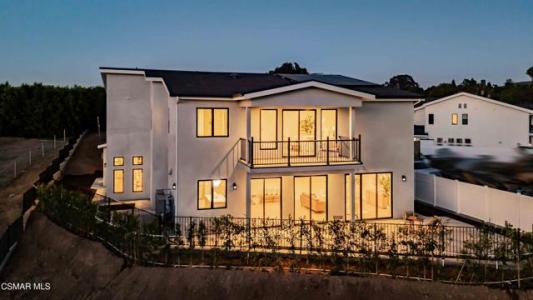 Capri Drive, Simi Valley, 加州 93065, 美國