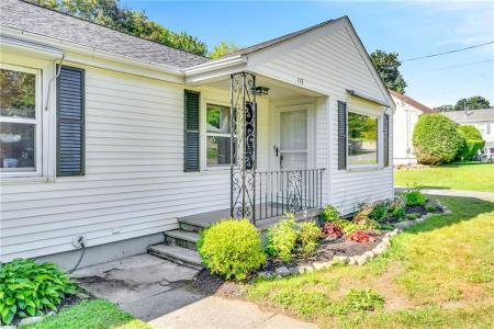 115 Waterman Street, Cumberland, Rhode Island 02864, Estados Unidos