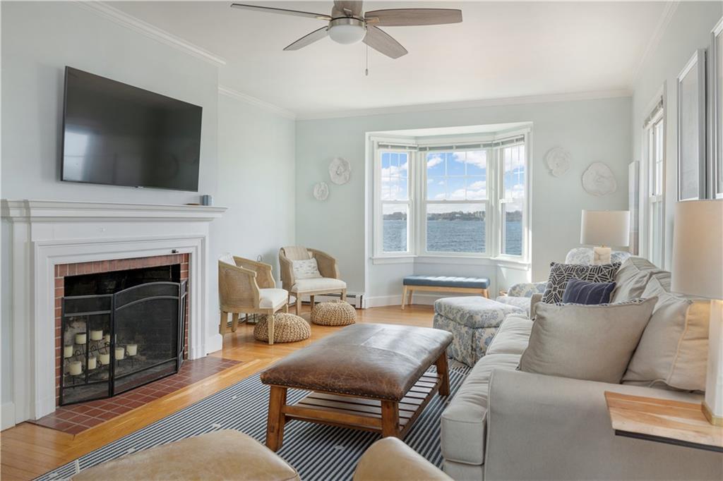 112 Esplanade, Middletown, Rhode Island 02842, Stati Uniti