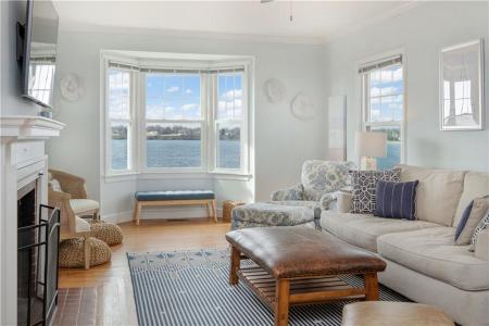 112 Esplanade, Middletown, Rhode Island 02842, Stati Uniti