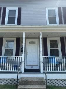 35 Yates Street 1, Lincoln, Rhode Island 02865, États-Unis