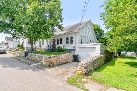 30 Greenville Avenue, North Providence, Rhode Island 02911, États-Unis