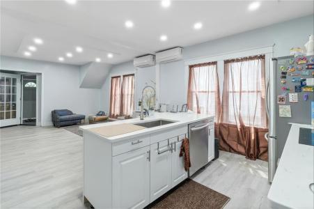 30 Greenville Avenue, North Providence, Rhode Island 02911, États-Unis