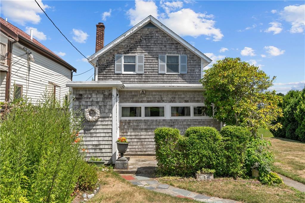 53 Green Street, Portsmouth, Rhode Island 02871