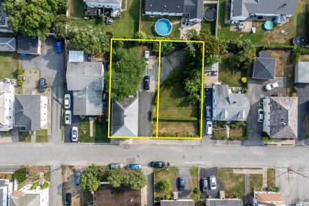 66 Clemence Street, Cranston, Род Айленд 02920, Соединенные Штаты