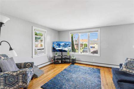 76 Baird Avenue, North Providence, Rhode Island 02904, États-Unis