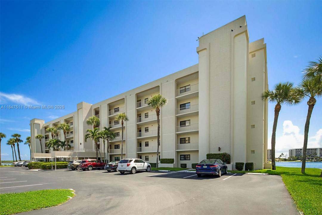 100 Intracoastal Pl 102, Jupiter, フロリダ 33469, アメリカ合衆国